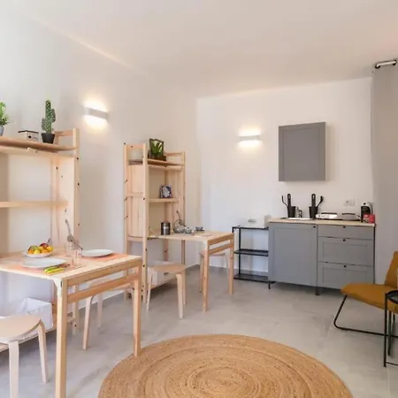 Ghirgolu House - Le Residenze Del Mare Bed & Breakfast 3*